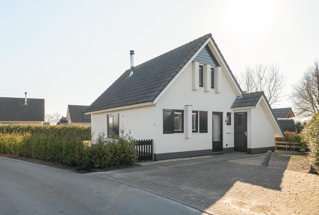 The Frisian Beach House Met Scandinavische Barrel Sauna Villa Tzummarum Eksteriør billede