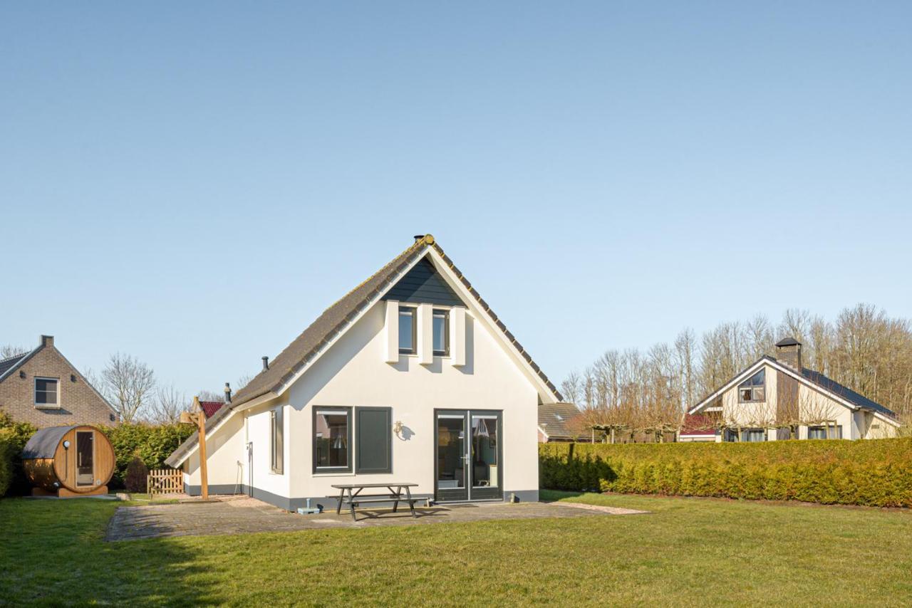 The Frisian Beach House Met Scandinavische Barrel Sauna Villa Tzummarum Eksteriør billede